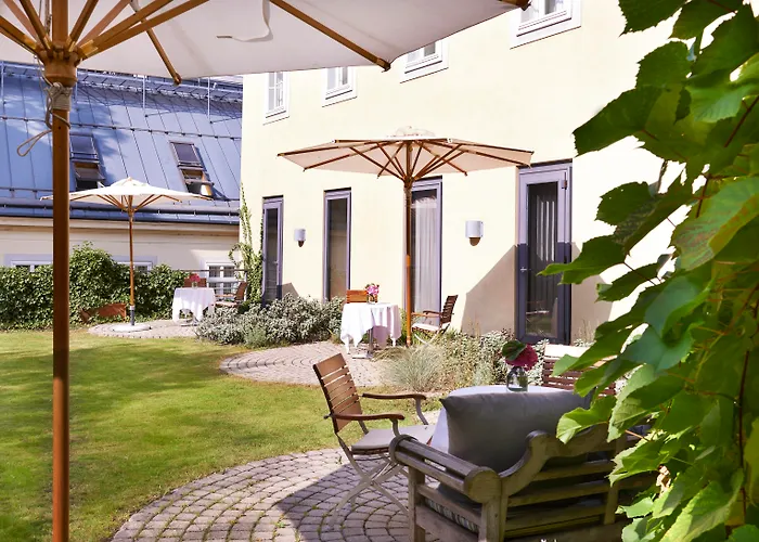 Radisson Blu Das Triest Hotel, Wenen